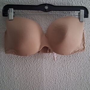 Victoria's Secret Body By Victoria Lined  Strapless Tan Bra 36DD Pre-owned